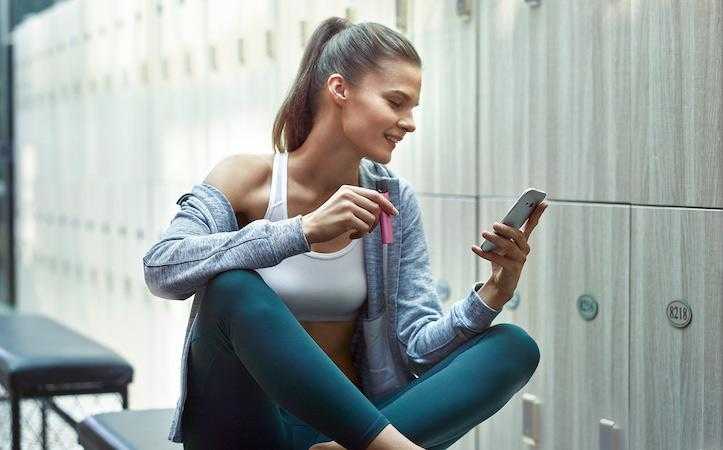 悦刻电子烟如何知道没电了?没电了会怎么显示?