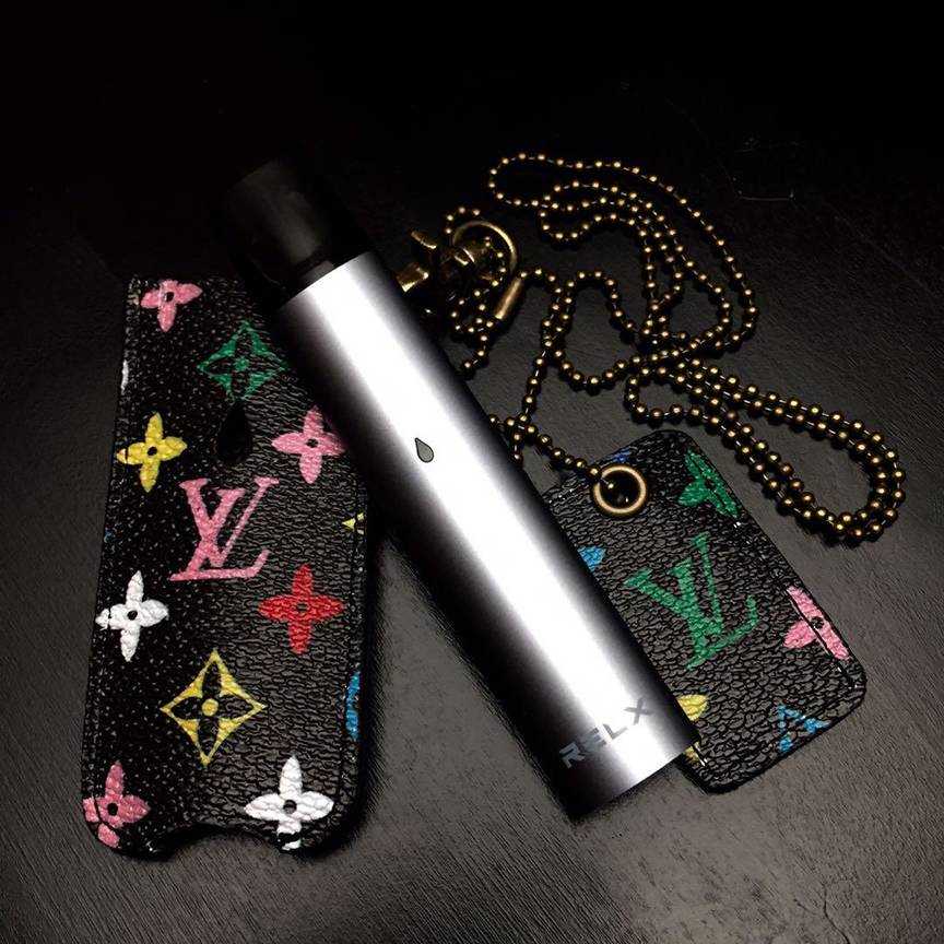 电子烟是选择yooz柚子还是选择relx悦刻