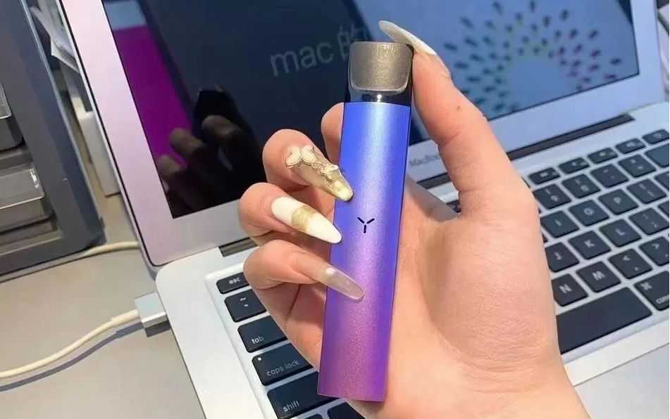 柚子二代电子烟使用指南：从充电到日常保养，全面解析如何获得最佳体验