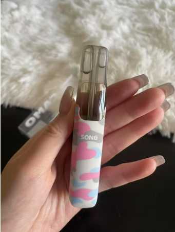 Song崧鸭嘴兽一次性4500口电子烟深度测评:超长续航与多样口味的完美结合