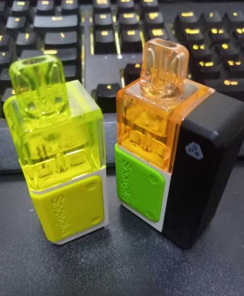 雪茄Snowplus积木15000口电子烟：深度剖析续航力与口感体验的持续升级之道