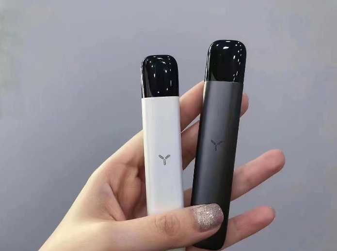 YOOZ电子烟：二代与五代的深度对比，如何挑选适合你的那一款？