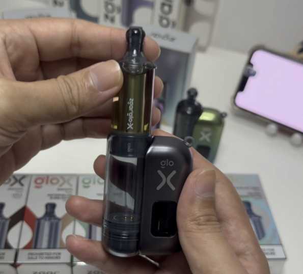 冰熊GLO-X系列:颜值与实力的双料王者,重新定义电子雾化体验!