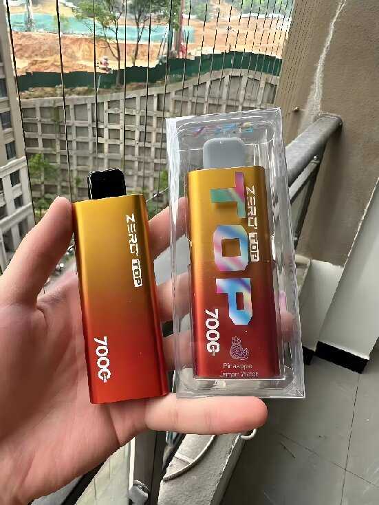 零度大板砖电子烟深度评测：颜值与口感兼具，蓝莓风味惊艳全场！