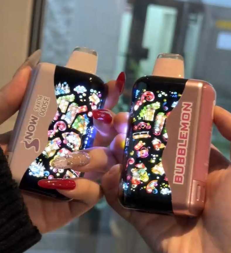 Bubblemon炫彩35000深度体验：屏幕炫酷、口味三重切换，高端一次性电子烟新标杆！